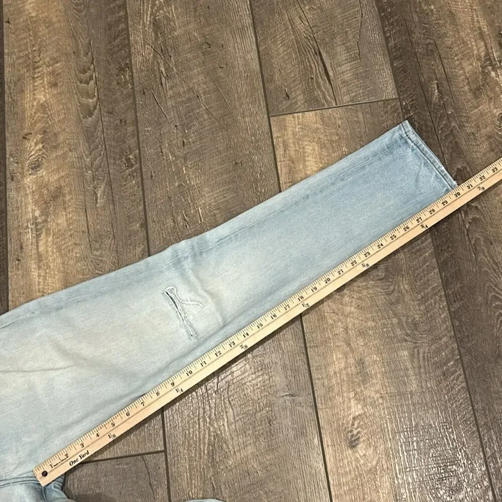 J.Crew Men's 484 Slim Fit Stretch Jean Distressed Light Wash Size 29x32